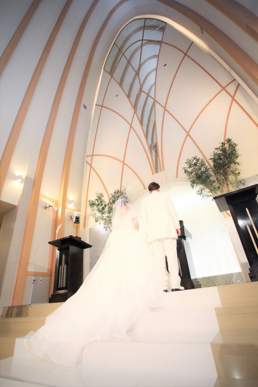 Full of gratitude White × Gold Wedding