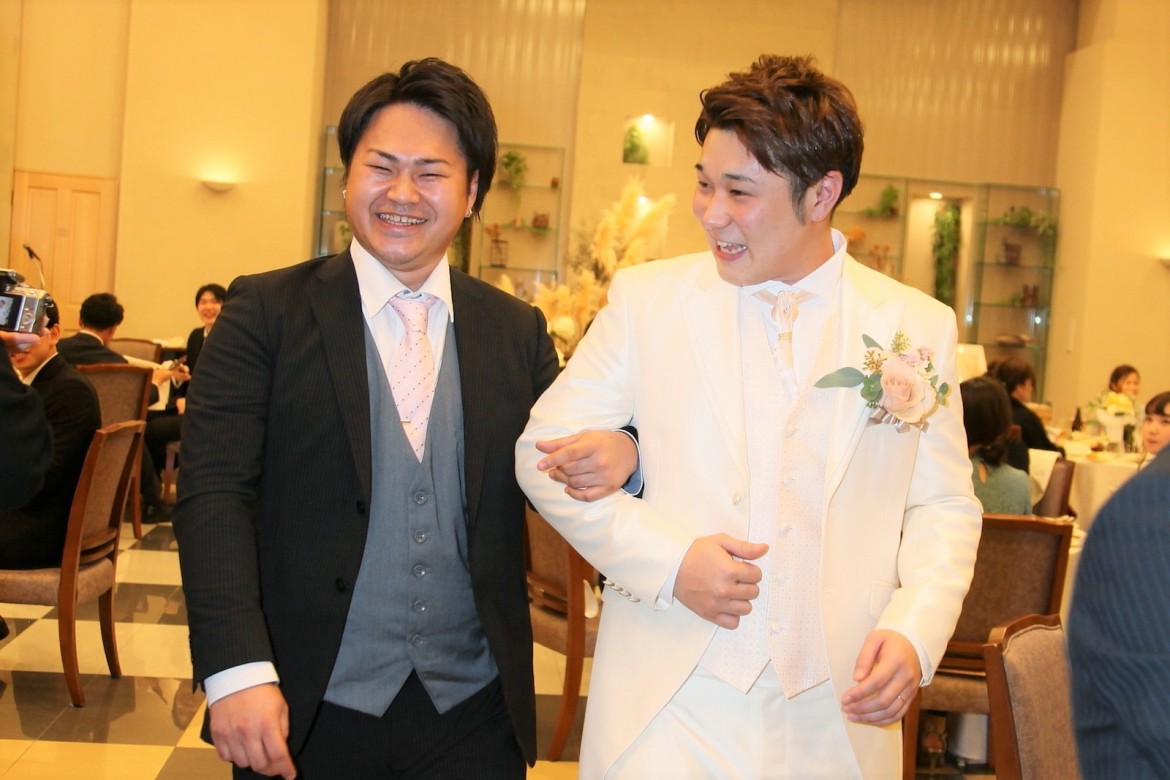 Full of gratitude White × Gold Wedding