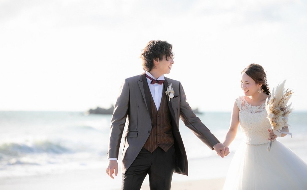 Happy Enjoy Wedding !