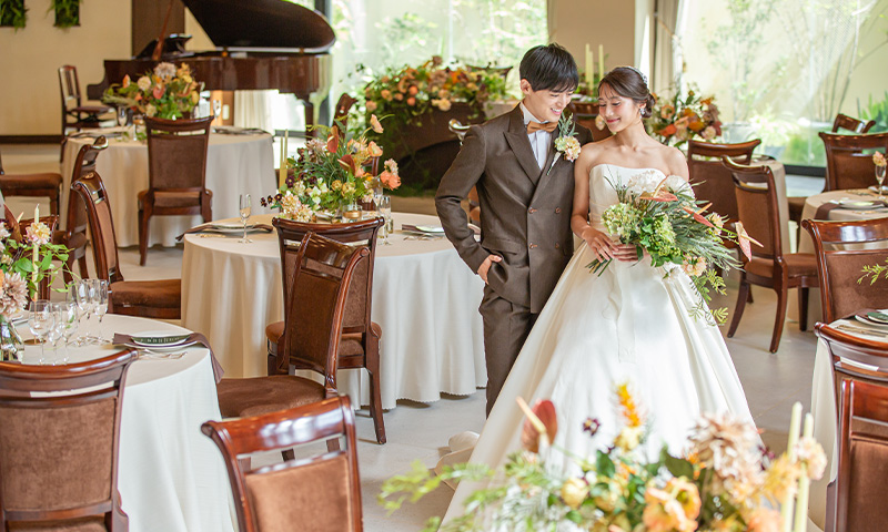 浜松のゲストハウス「アルコラッジョ」外観。光と緑に包まれた貸切ウェディング会場